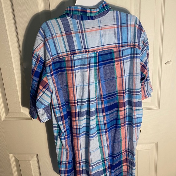 VINTAGE PLAID BUTTON DOWN!!!! - Picture 2 of 3